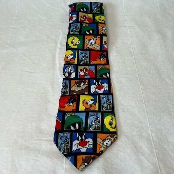 Warner Bros. Other - Looney Tunes 1997 Postal Service vintage neck tie